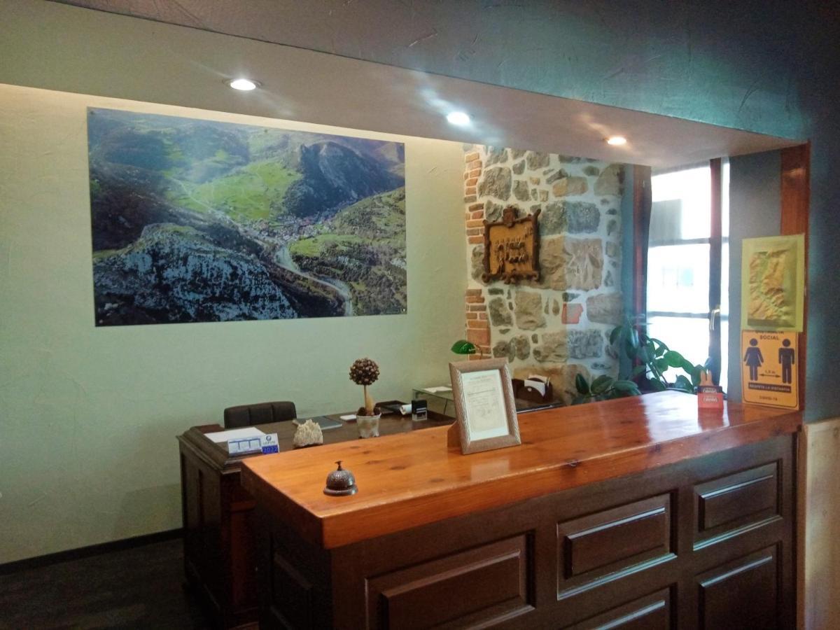 Hotel Rural Cabrales カレニャ・デ・カブラレス エクステリア 写真