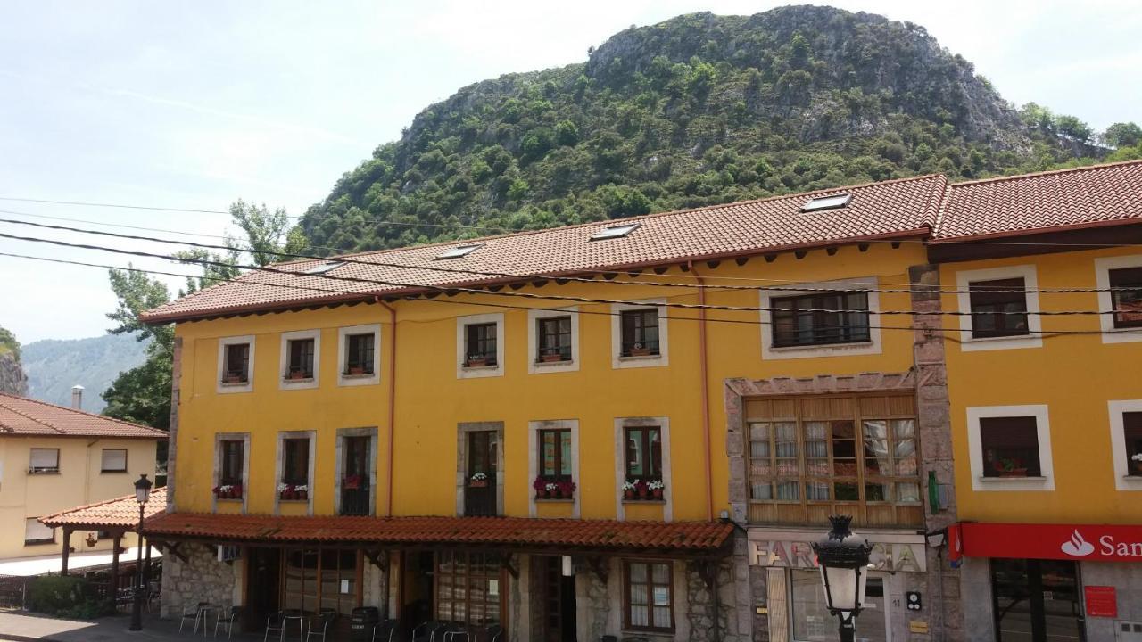Hotel Rural Cabrales カレニャ・デ・カブラレス エクステリア 写真